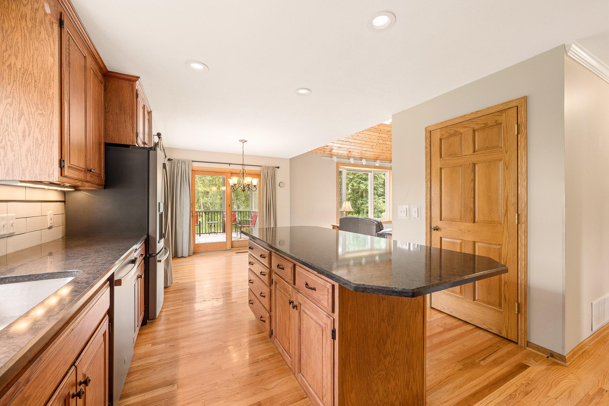 12370 Ravine Circle N Property Photo 19