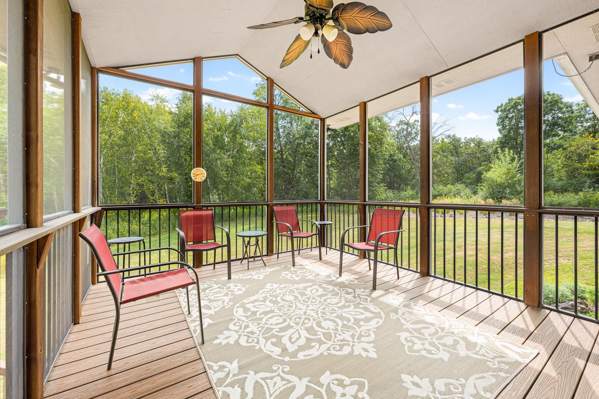 12370 Ravine Circle N Property Photo 21