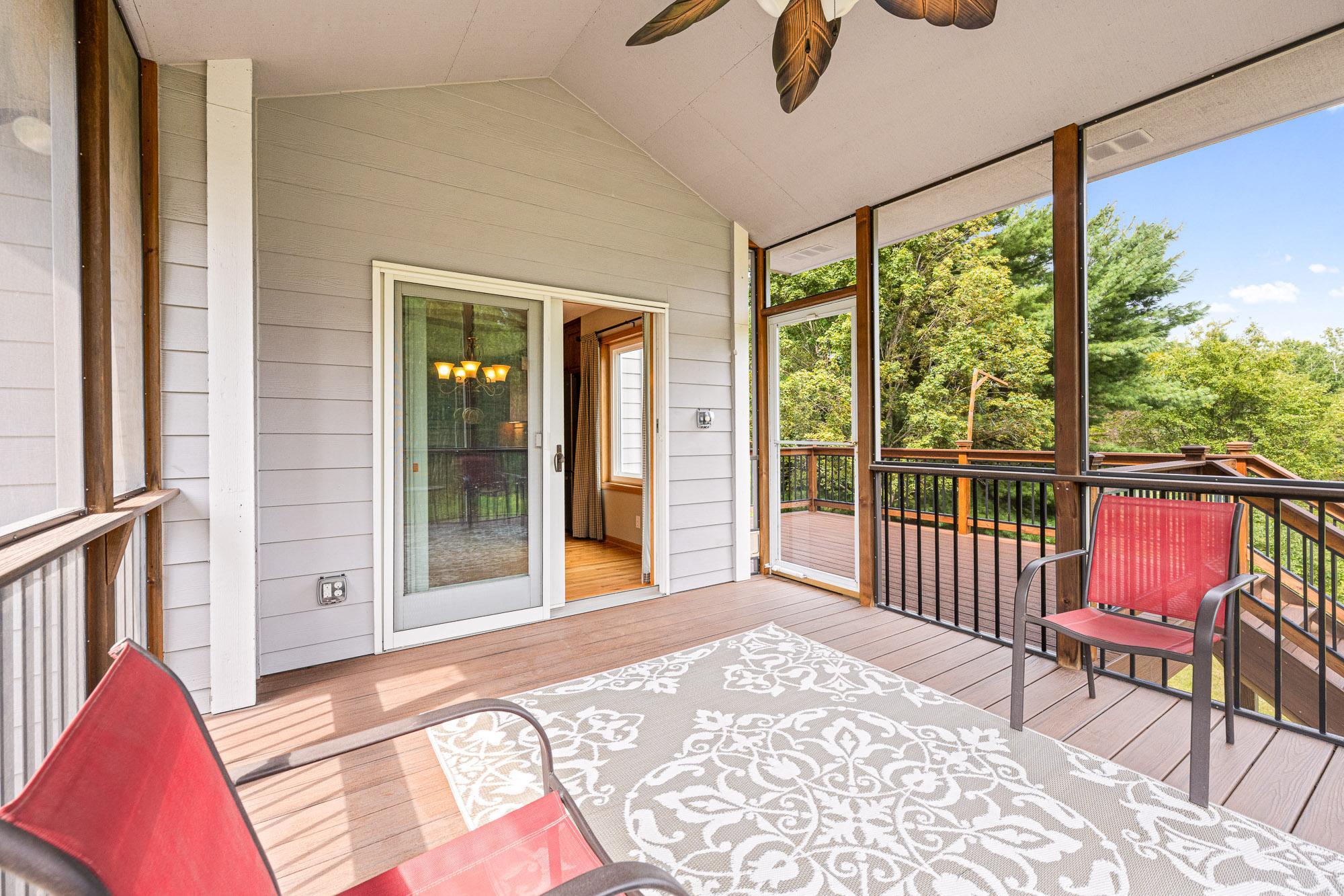 12370 Ravine Circle N Property Photo 23