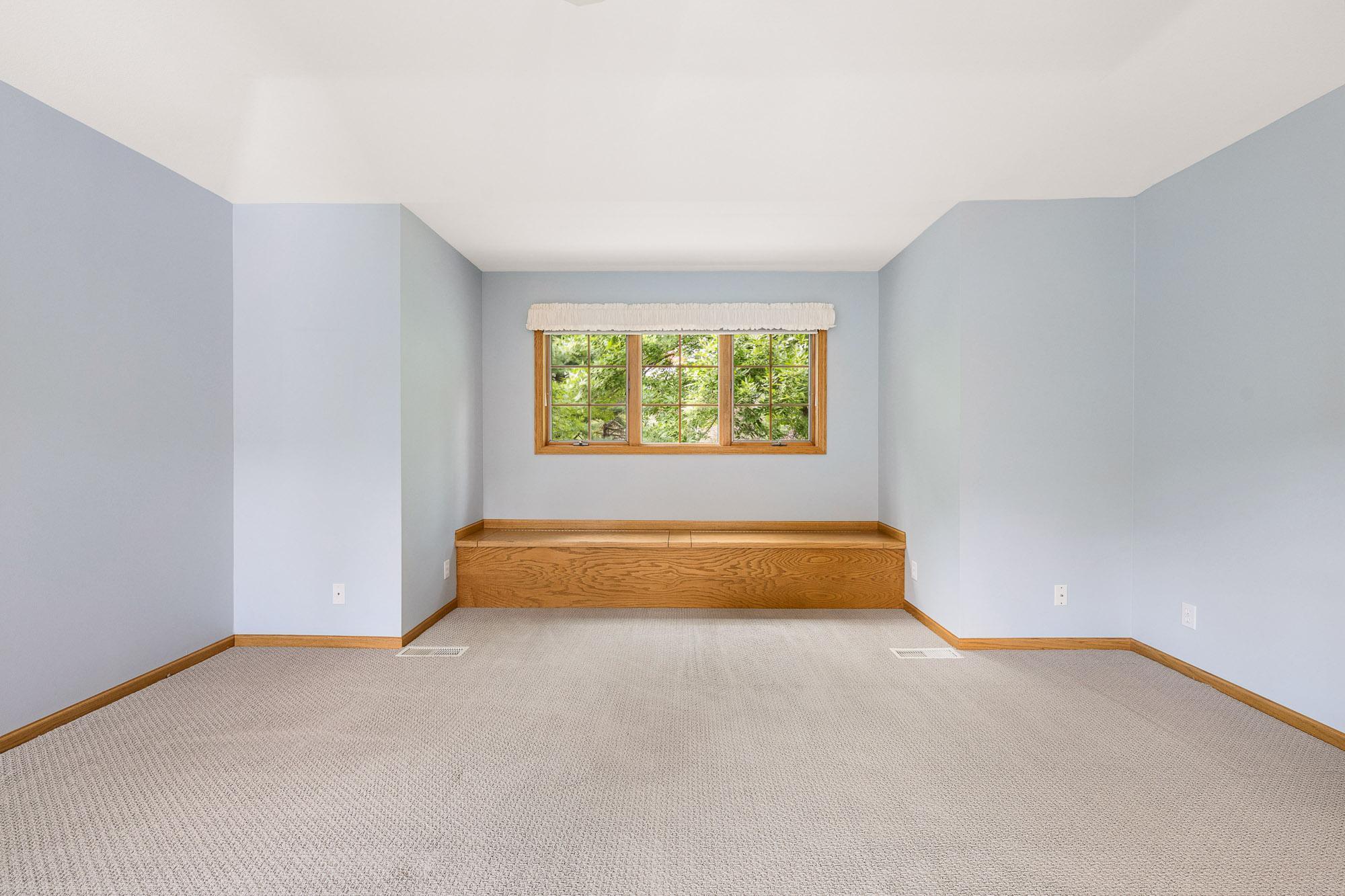 12370 Ravine Circle N Property Photo 36