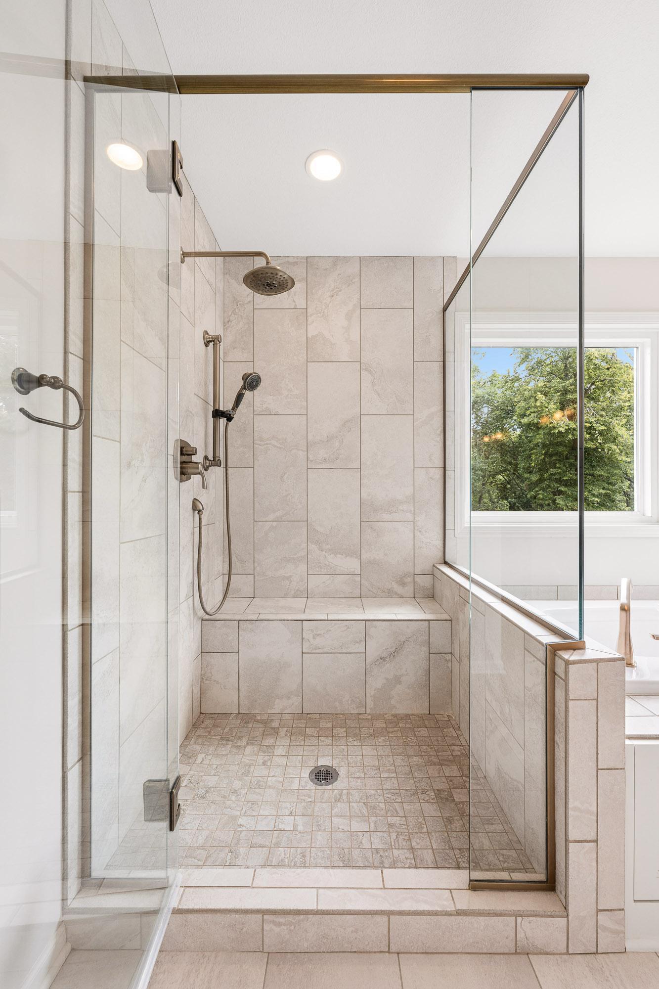 12370 Ravine Circle N Property Photo 41