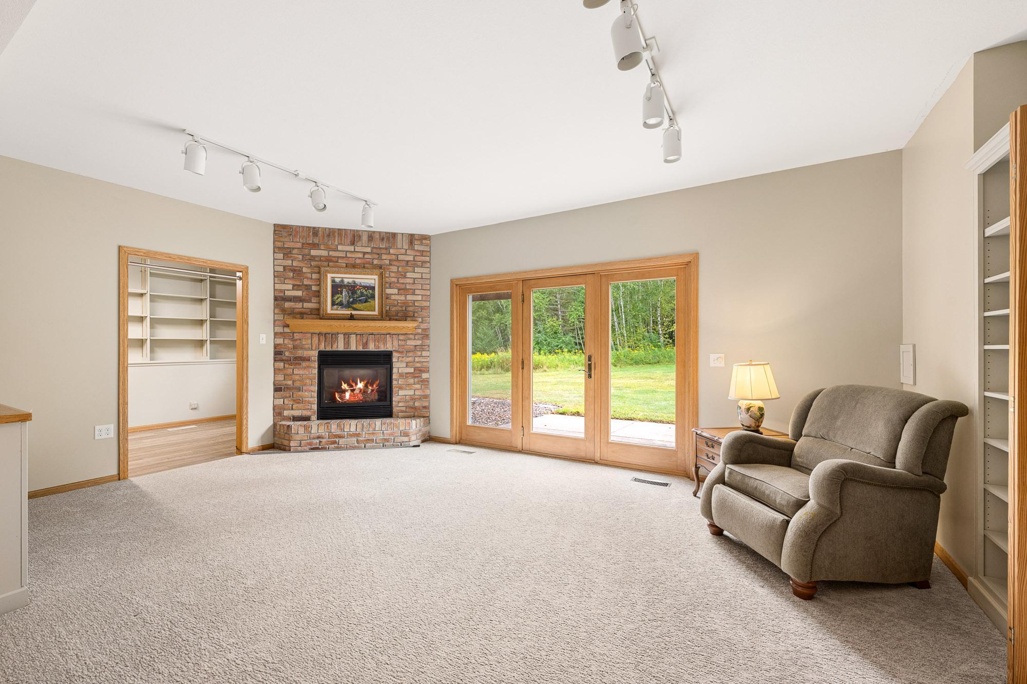 12370 Ravine Circle N Property Photo 52