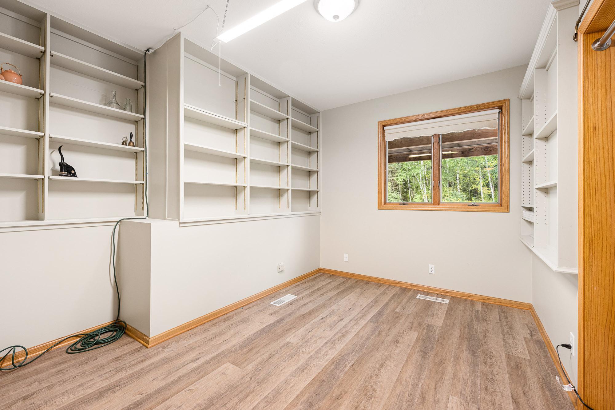 12370 Ravine Circle N Property Photo 57
