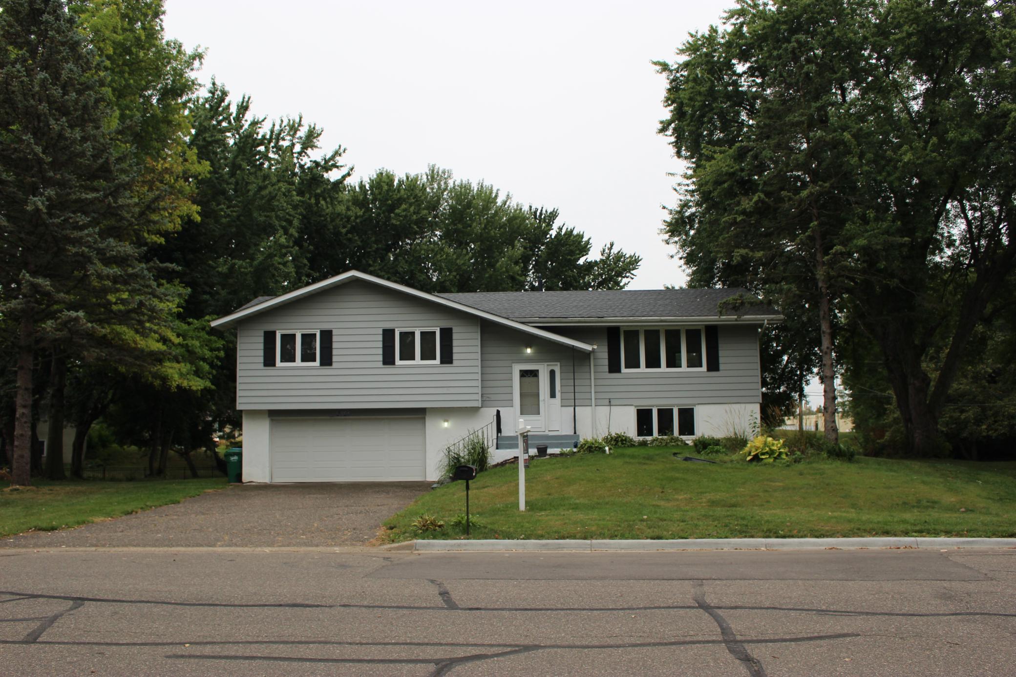 5705 Phoenix Street Property Photo 1