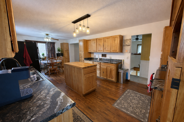1119 80th Avenue Property Photo 2