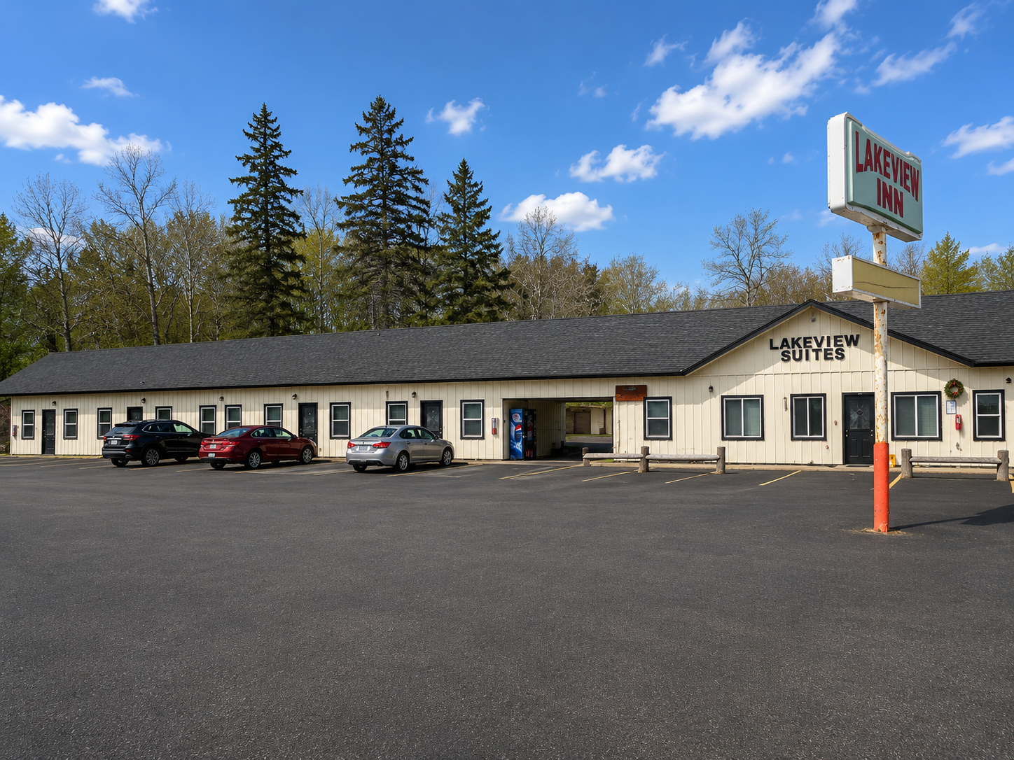 107 Minnesota Avenue E Property Photo 3