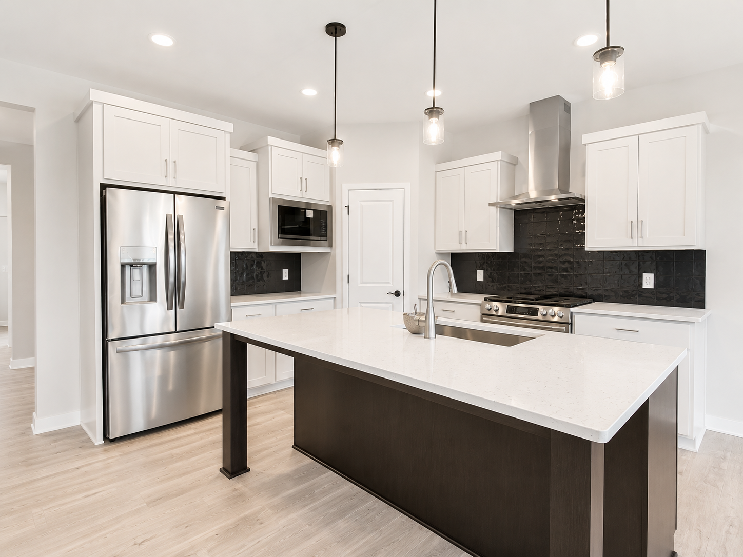 7809 Austin Path Property Photo 8
