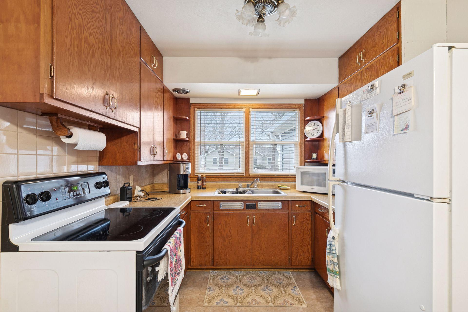 118 Hiawatha Drive E Property Photo 11
