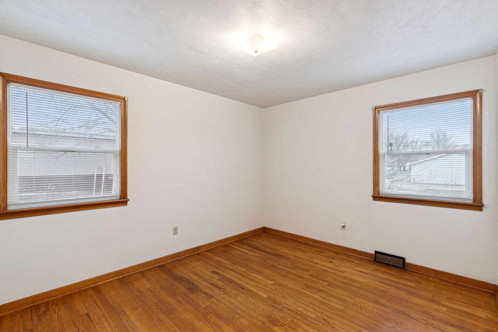 118 Hiawatha Drive E Property Photo 12