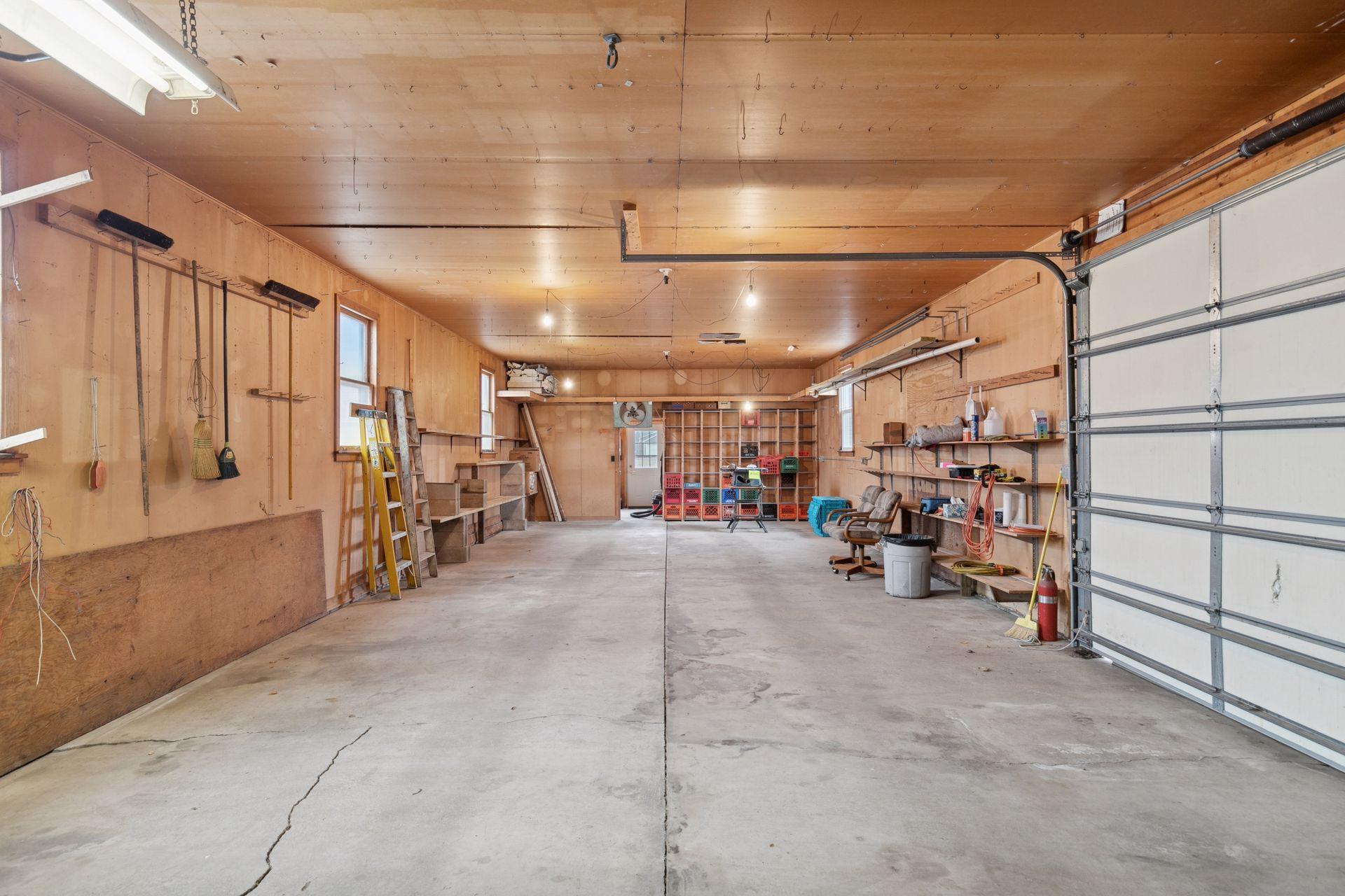118 Hiawatha Drive E Property Photo 31