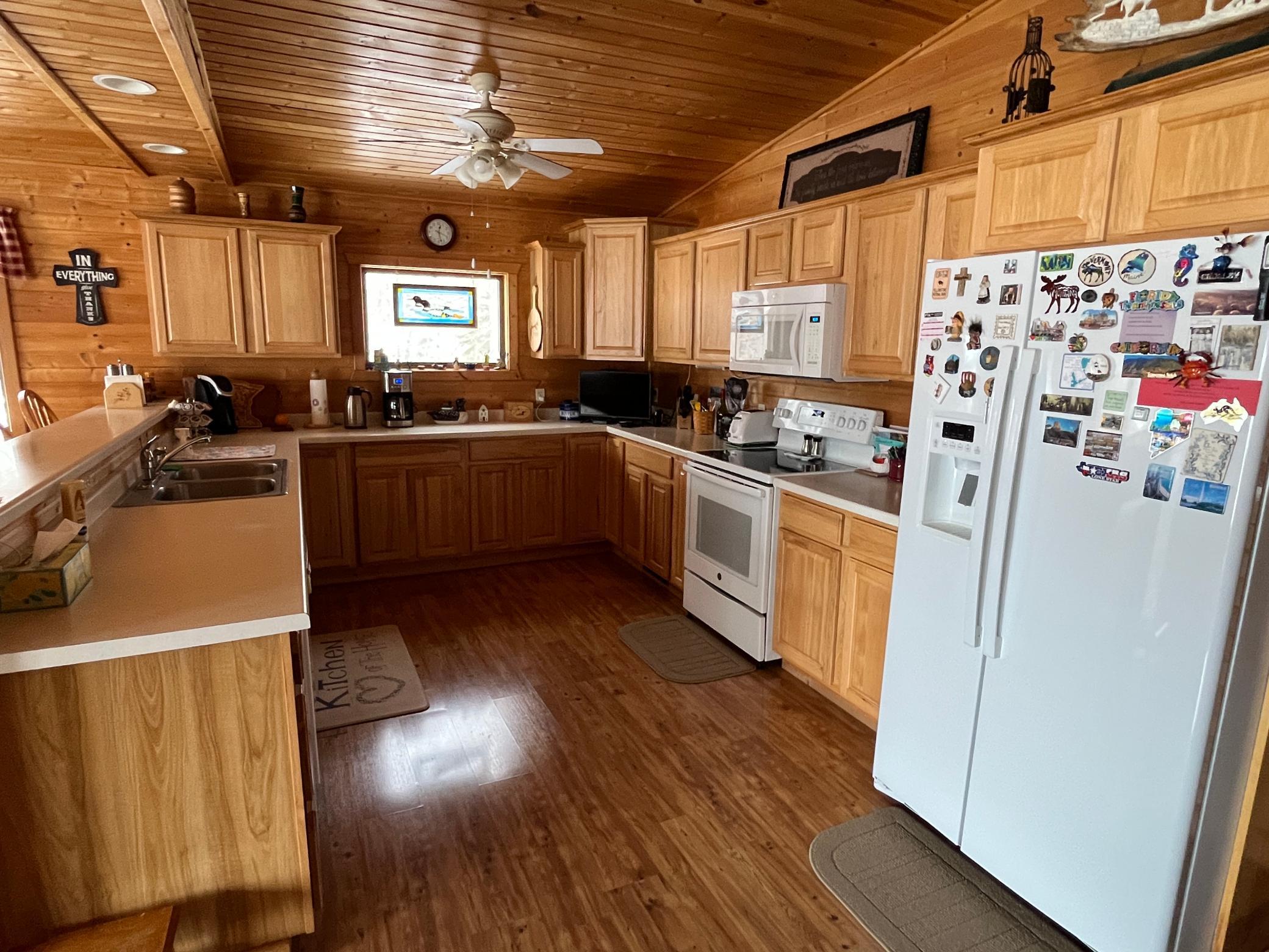 38919 E Union Drive Property Photo 13