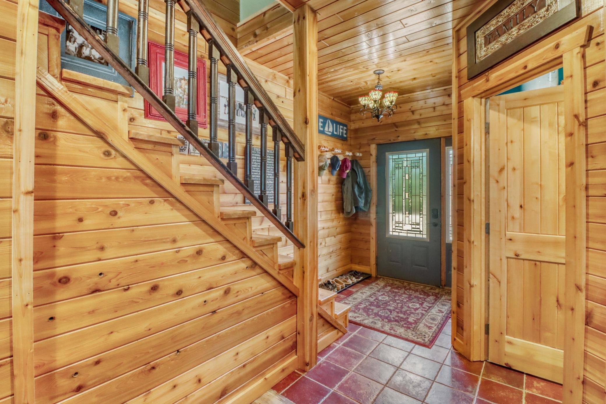 290 Shorewood Drive Property Photo 31