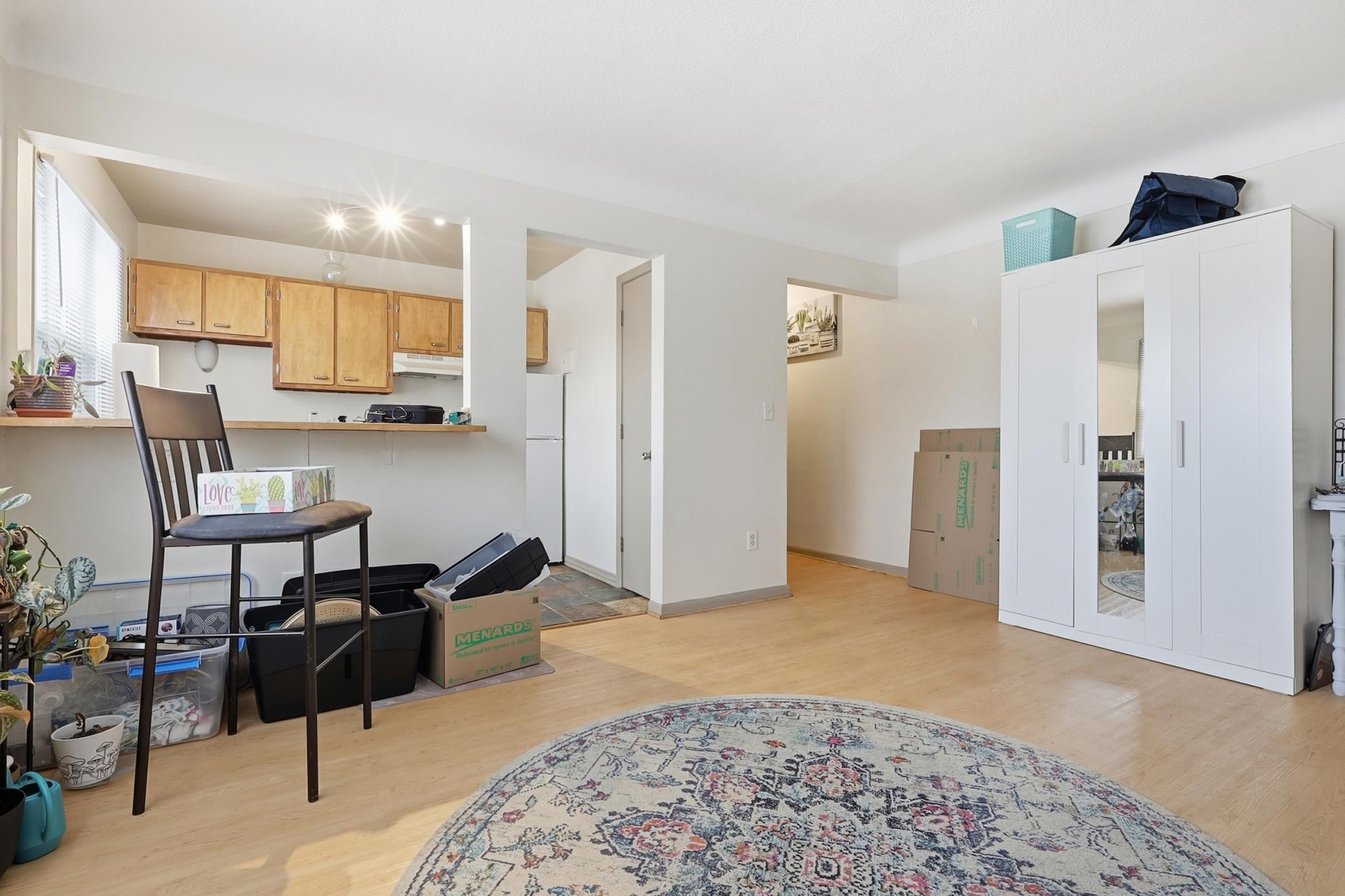 149 Morton Street E Property Photo 11