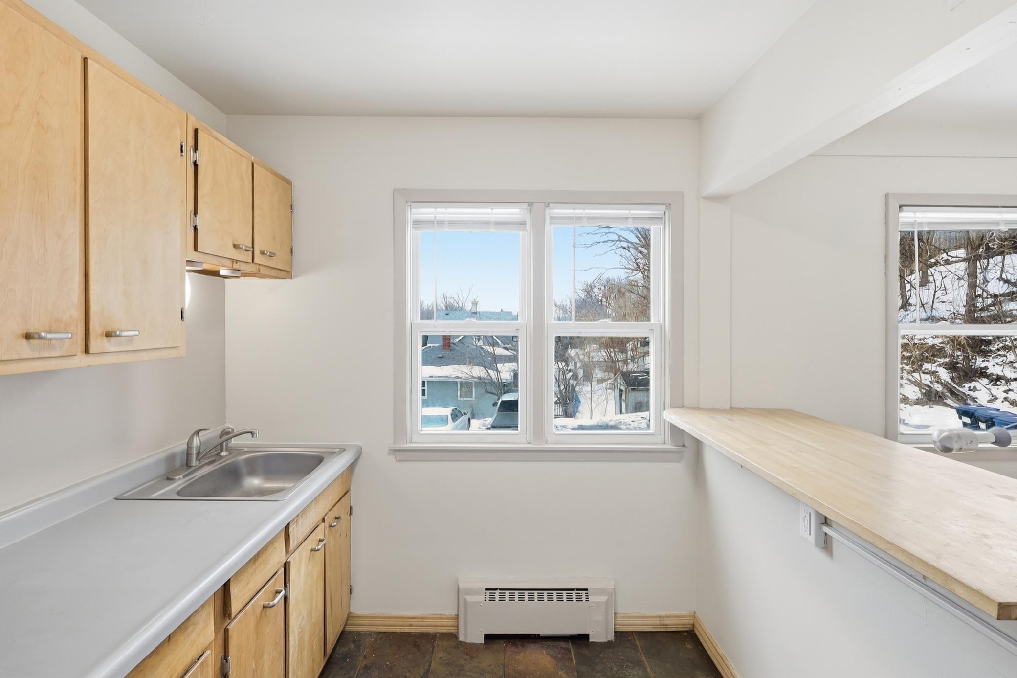 149 Morton Street E Property Photo 16
