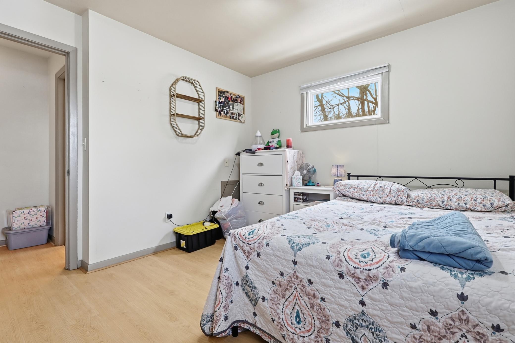 149 Morton Street E Property Photo 17