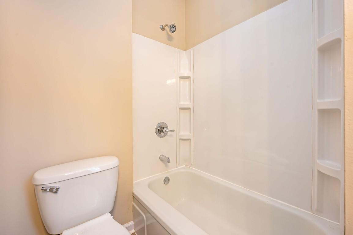 110 Summit Avenue Property Photo 6