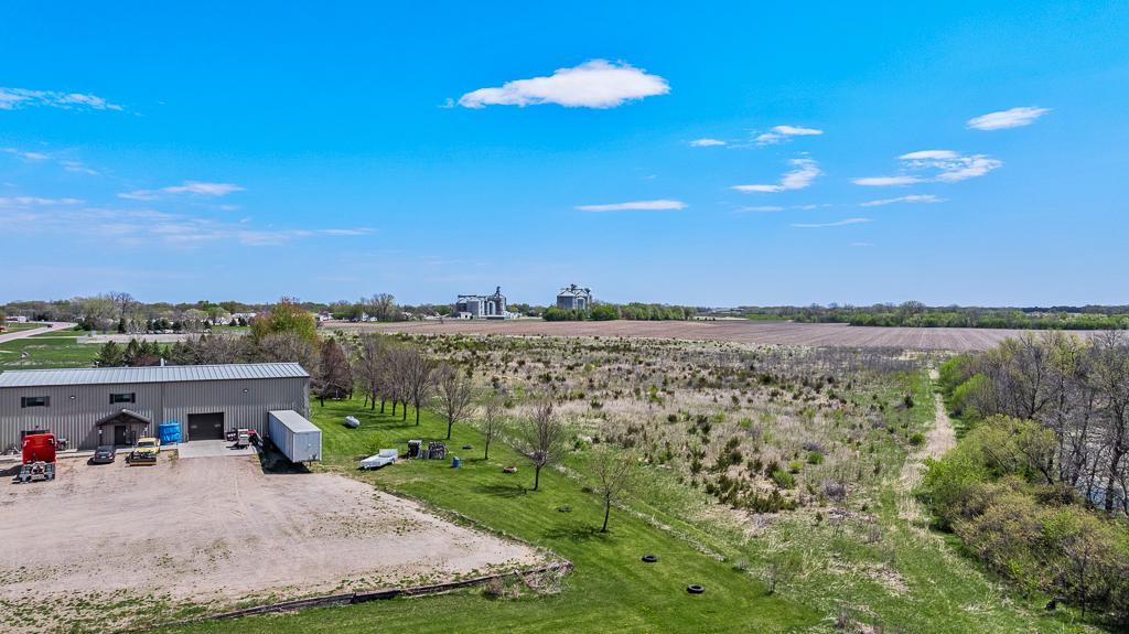 18187 State Highway 19 Property Photo 8