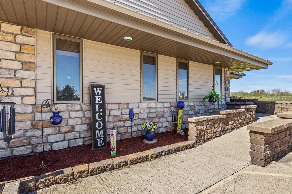 18187 State Highway 19 Property Photo 12