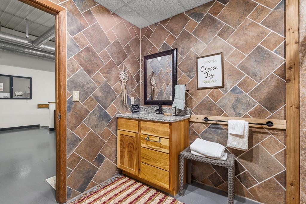 18187 State Highway 19 Property Photo 71