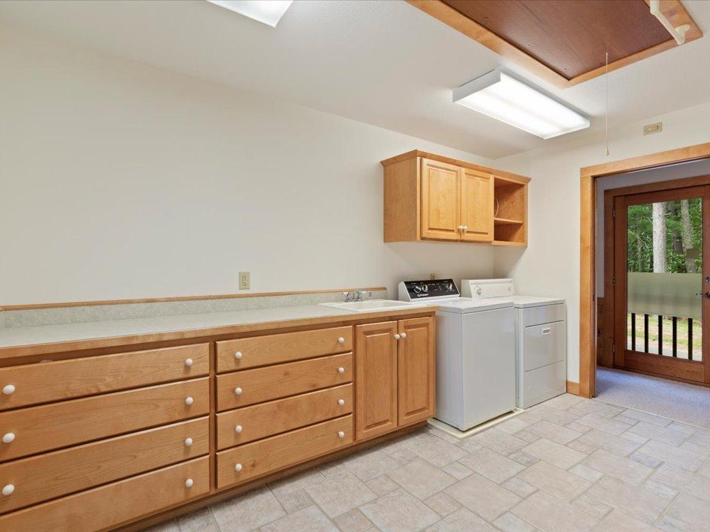 8597 Sunset Shores Property Photo 23