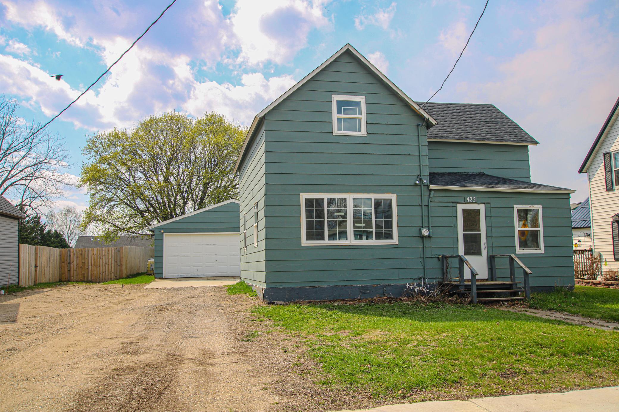 425 Aurora Avenue Property Photo 1