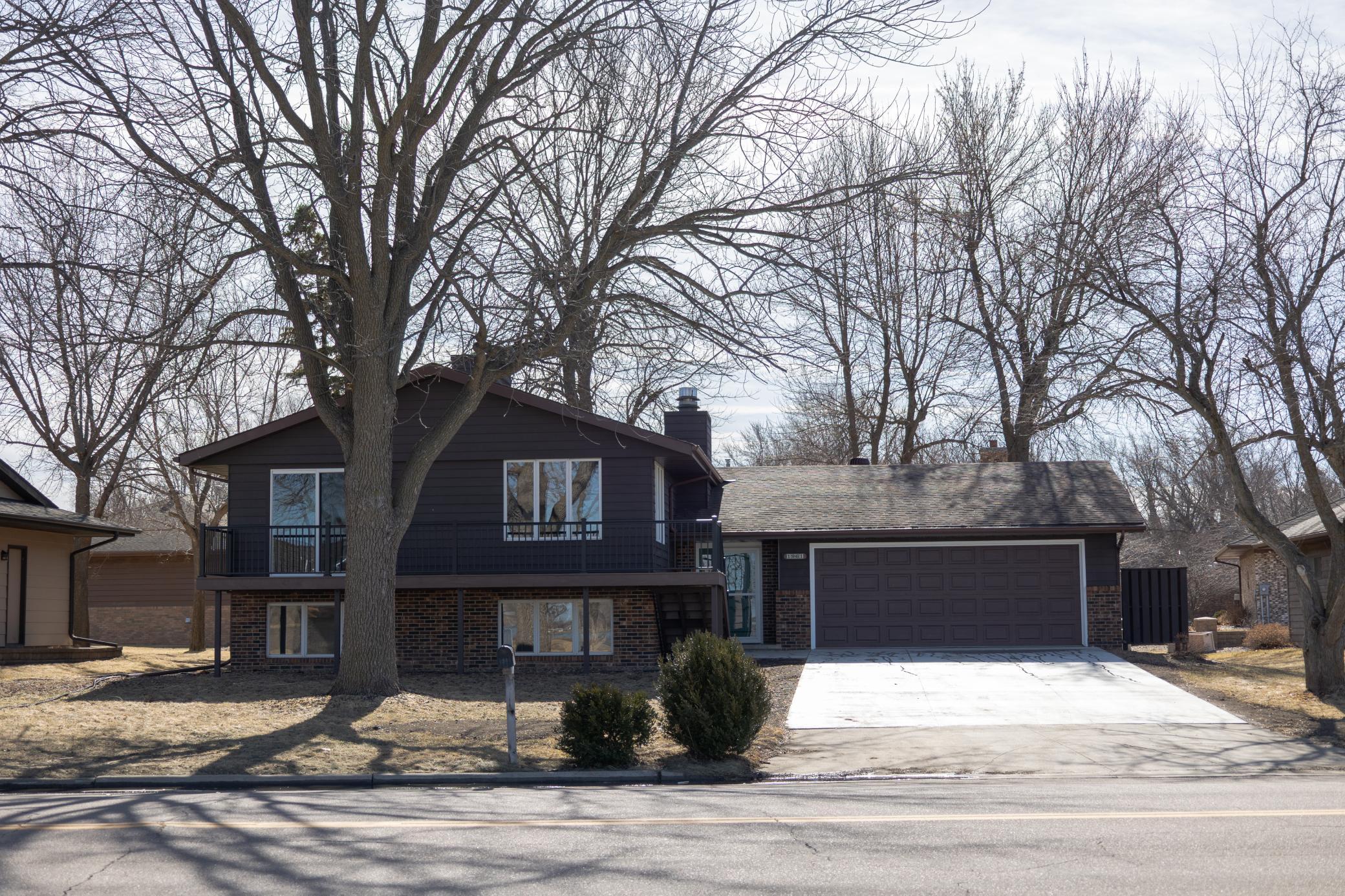 1961 S Shore Drive Property Photo 6