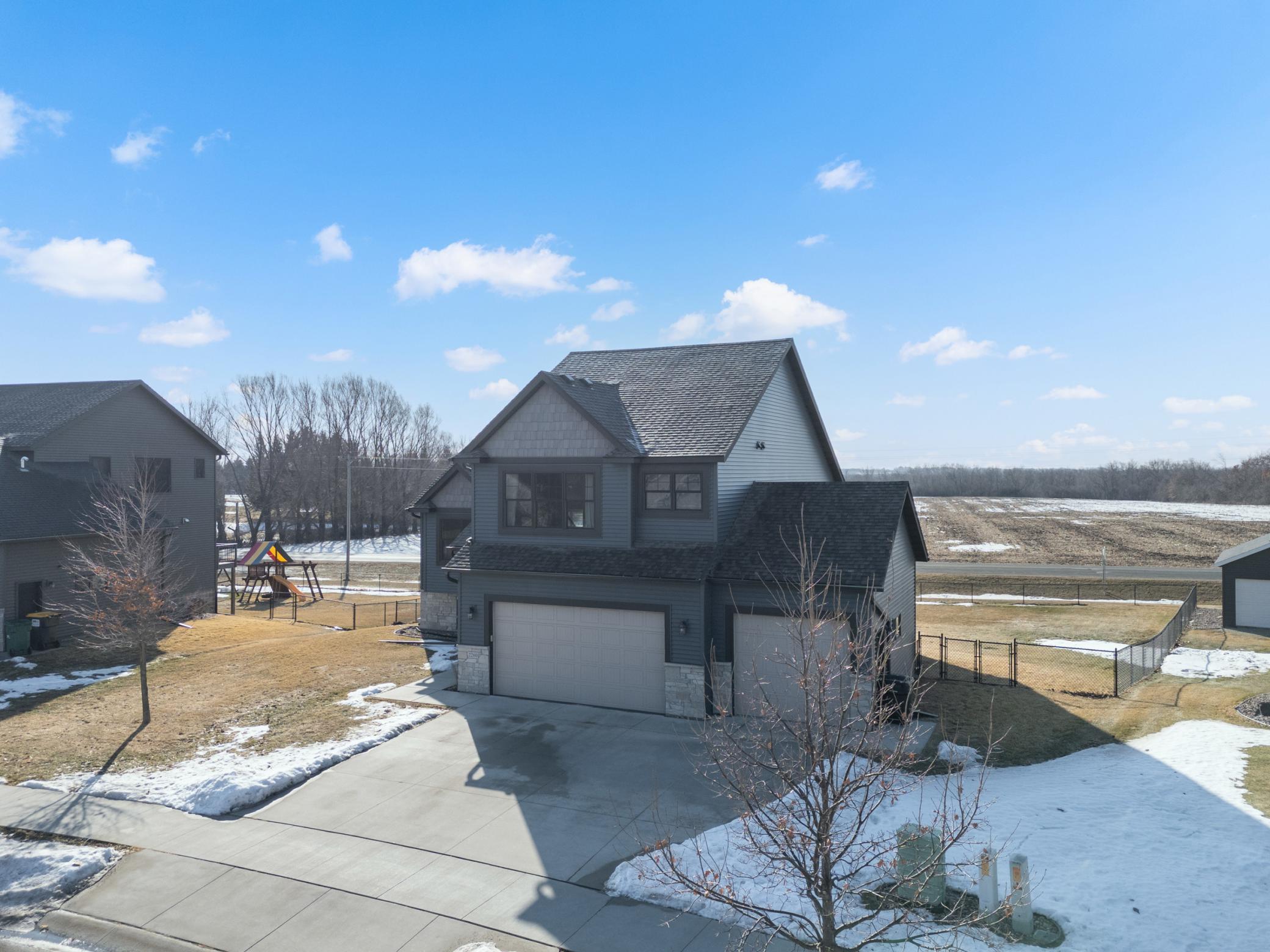2260 Starburst Drive Sw Property Photo 40