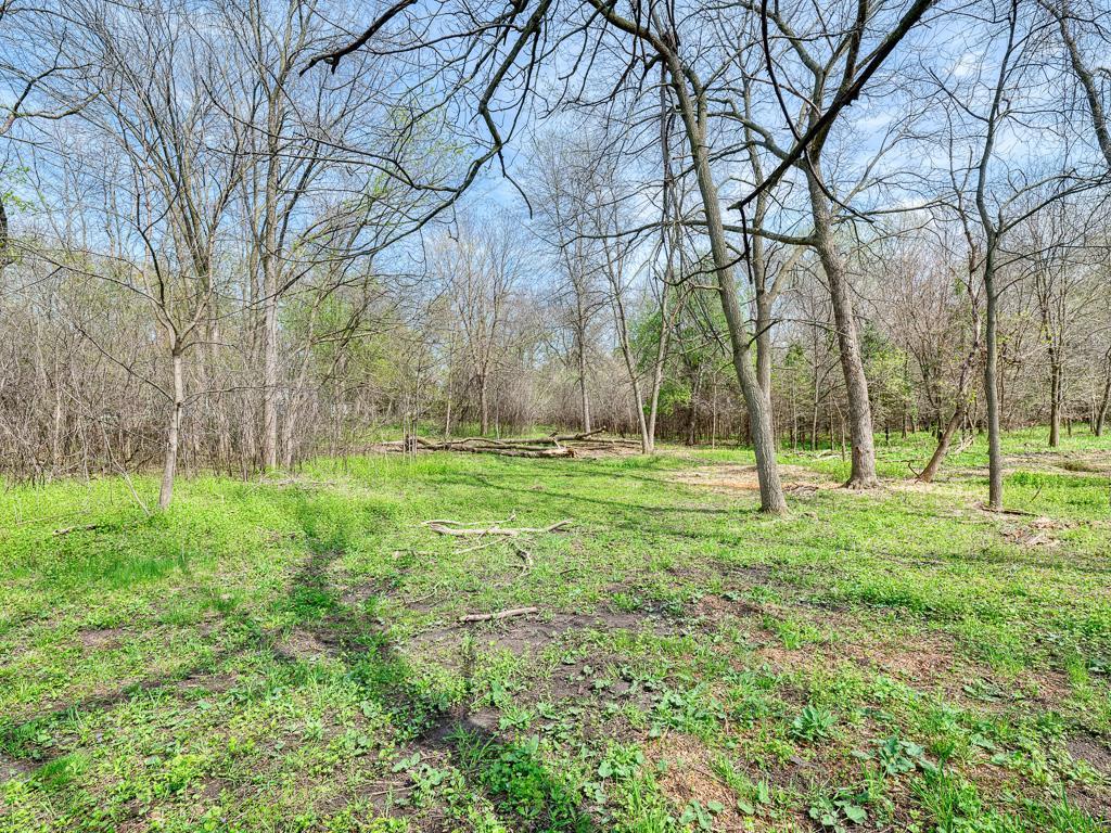 2195 Watertown Road Property Photo 3