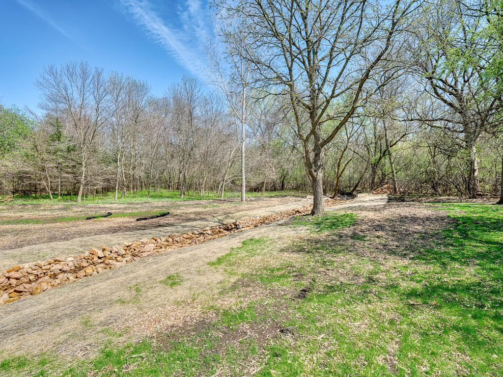 2195 Watertown Road Property Photo 14