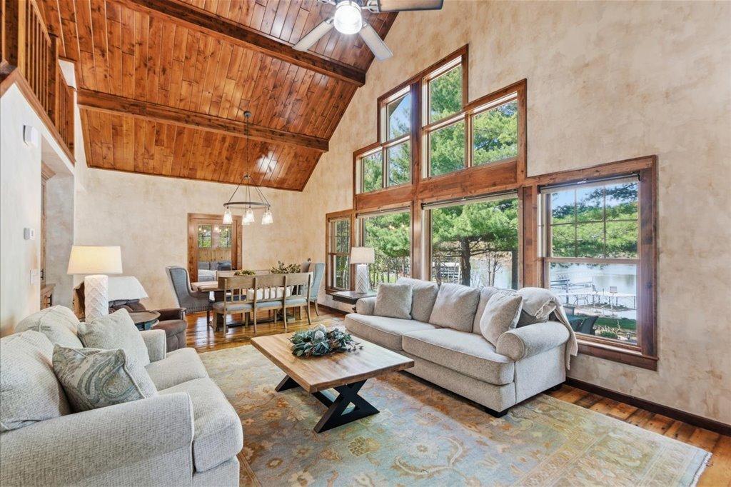 8848 Sunset Trail Property Photo 7