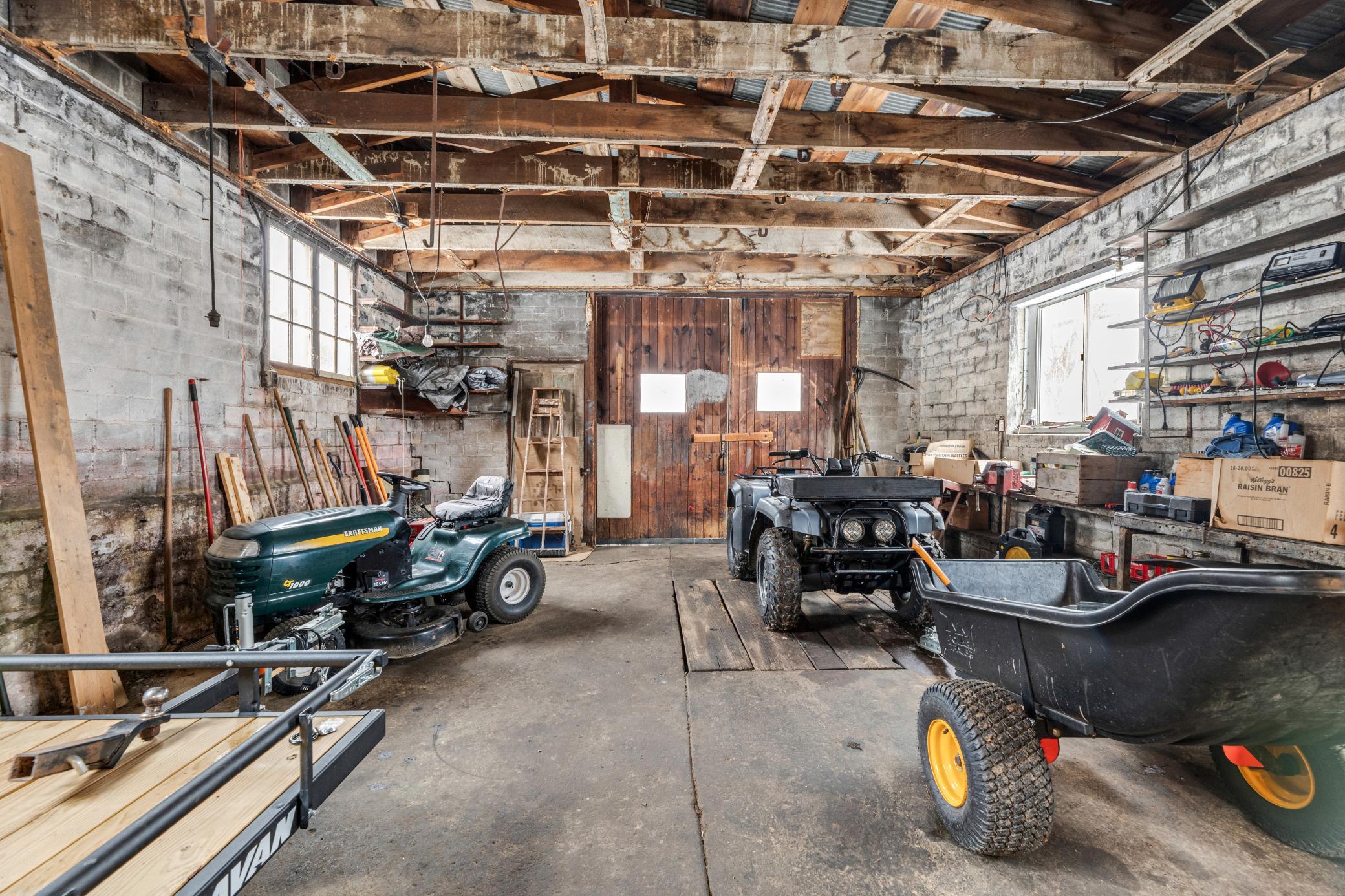 S2232 State Road 35 Property Photo 44