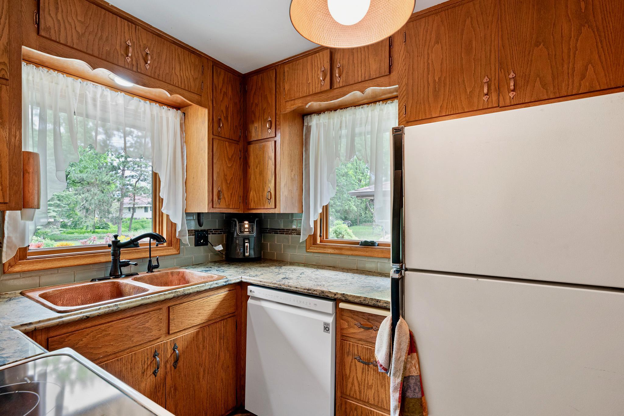 5584 266th Street Property Photo 7