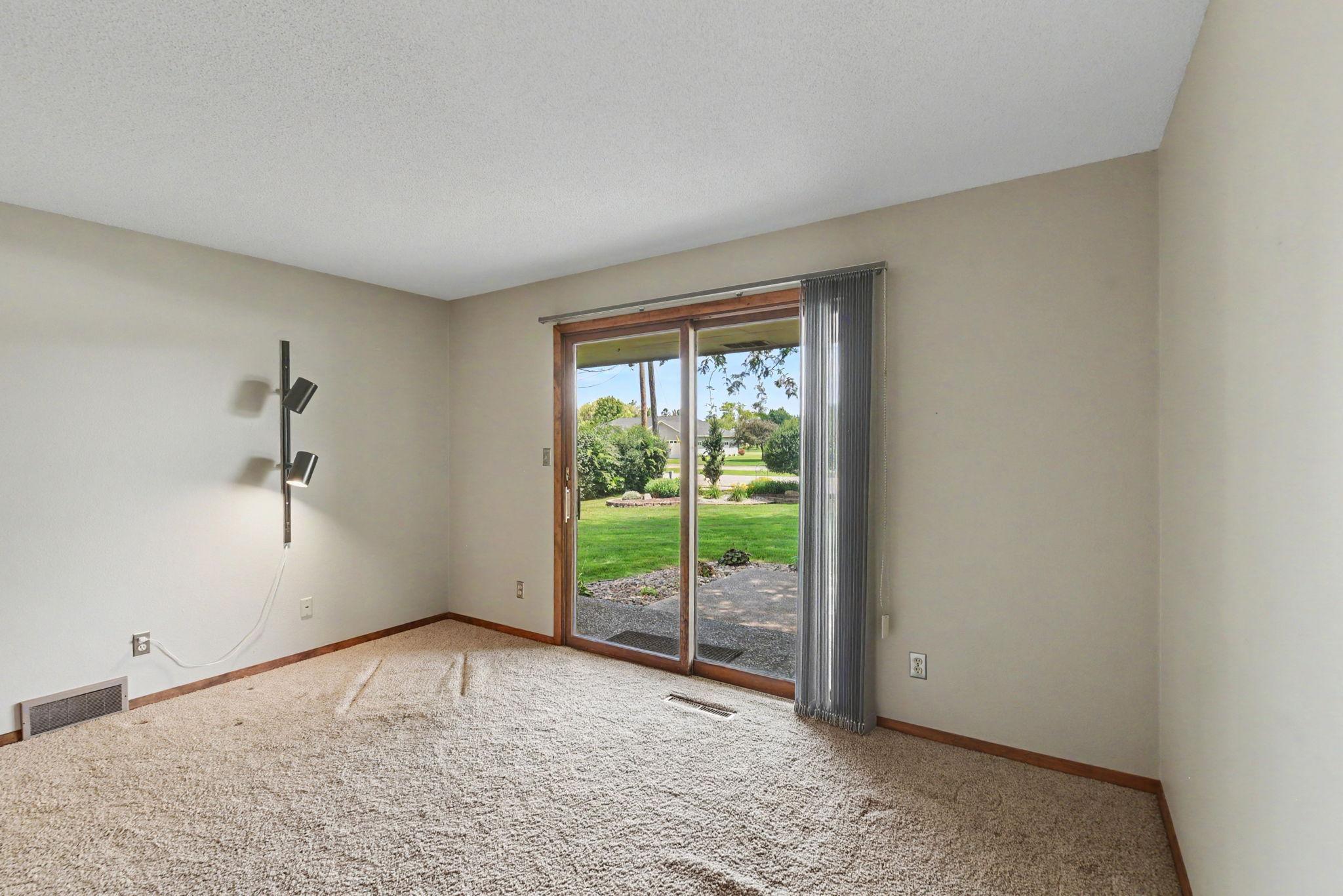 807 7th Avenue Se Property Photo 10