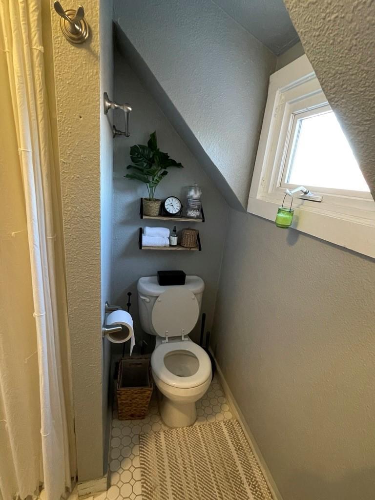 3108 Elliot Avenue Property Photo 16