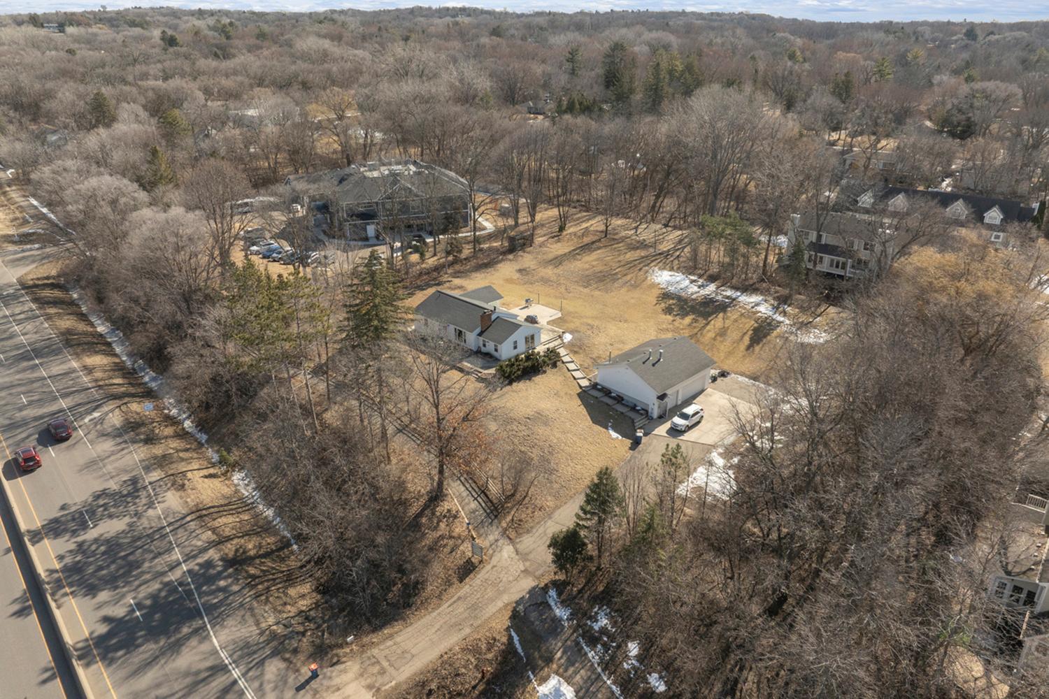 17101 Highway 7 Property Photo 9