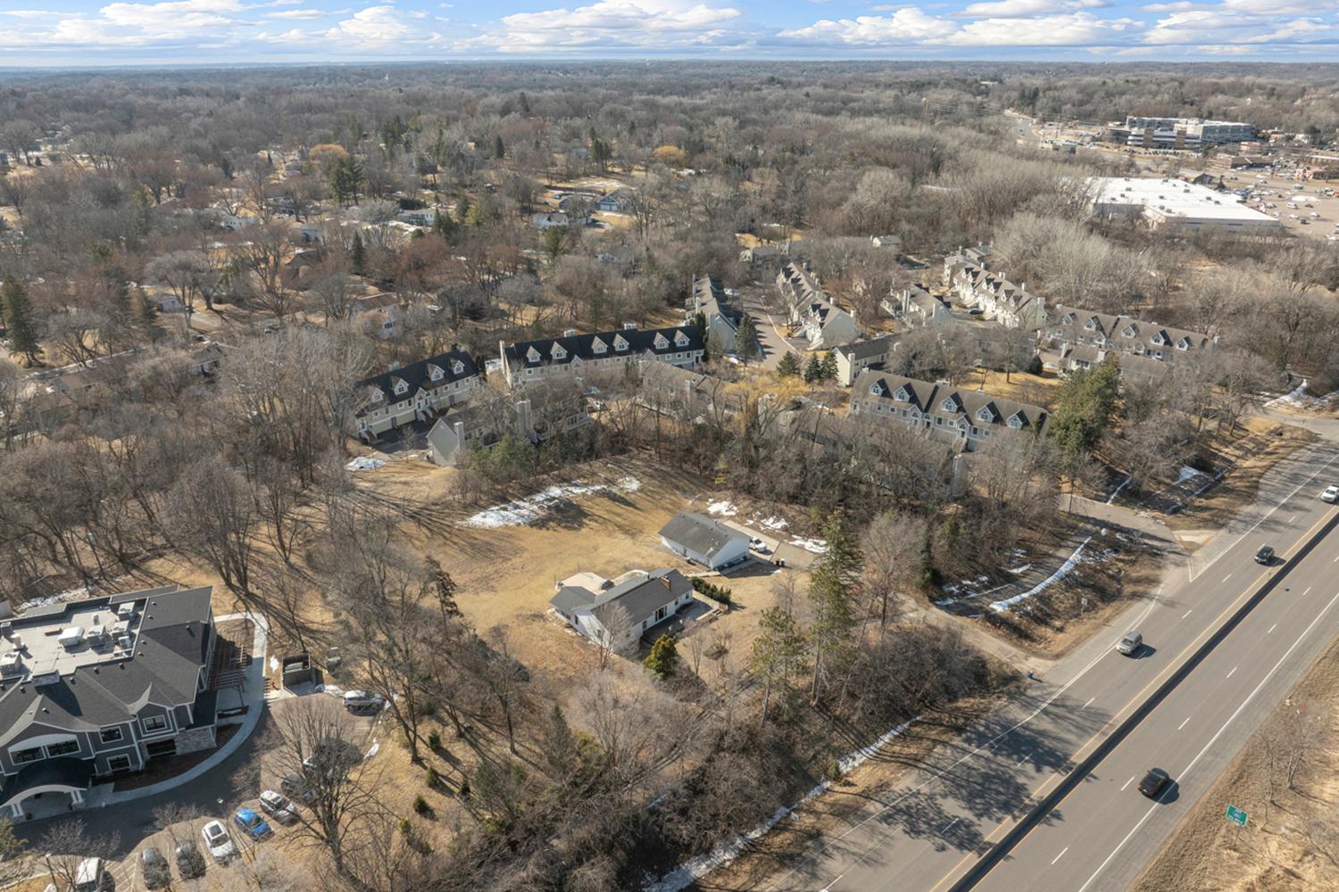 17101 Highway 7 Property Photo 13