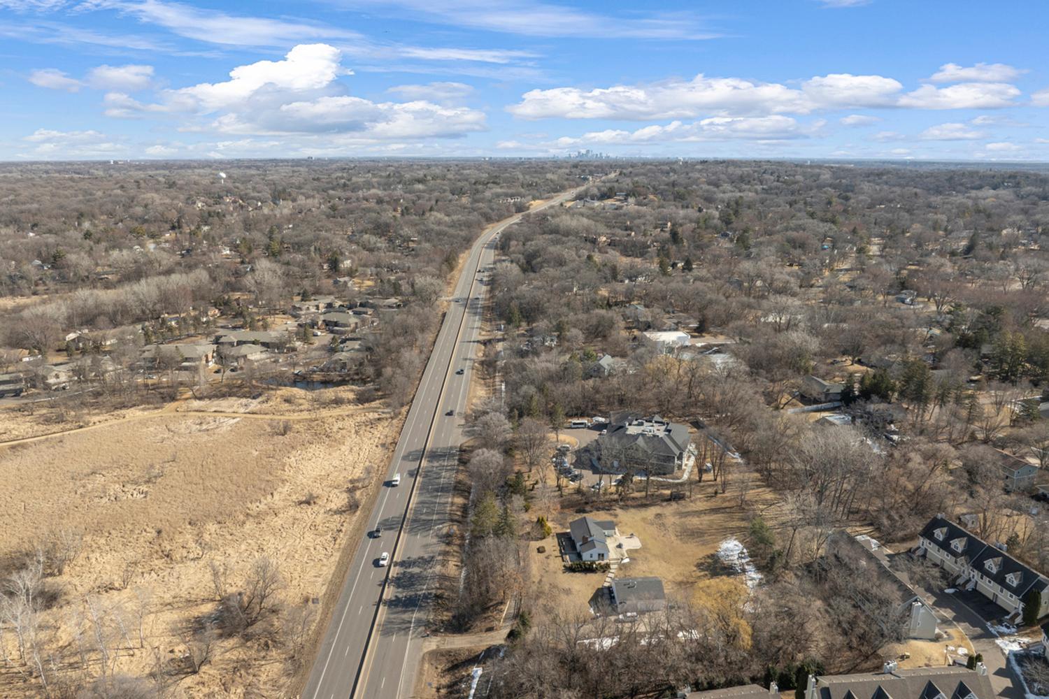 17101 Highway 7 Property Photo 14