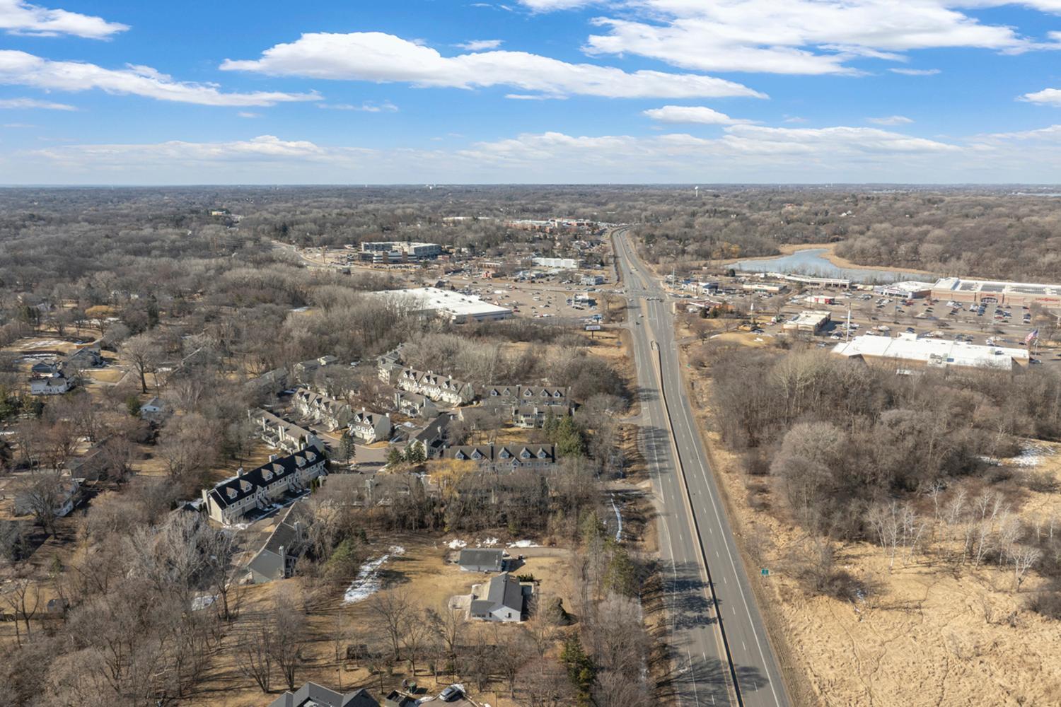 17101 Highway 7 Property Photo 17