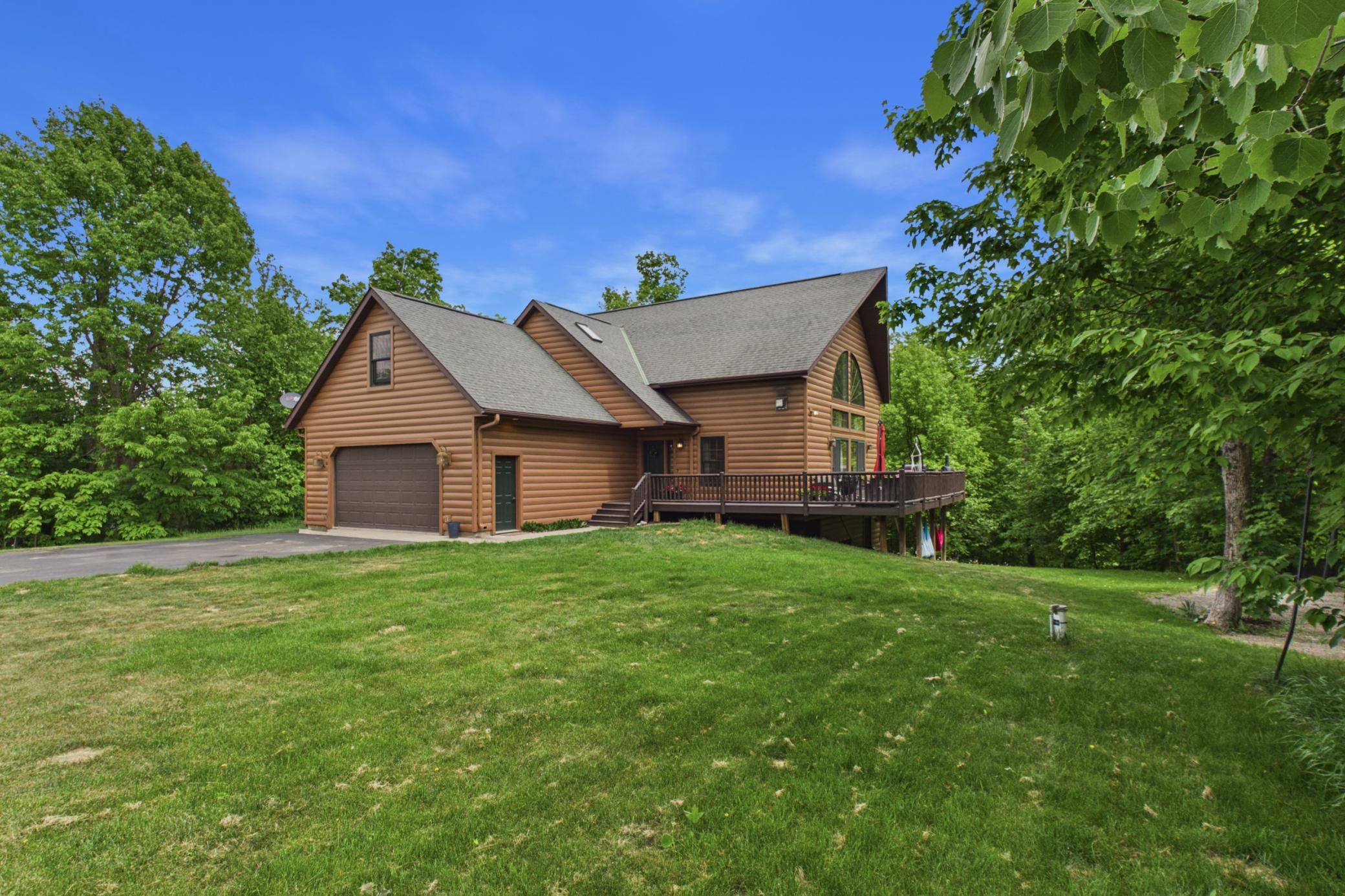 454 Wagon Wheel Drive Se 17 Property Photo 6