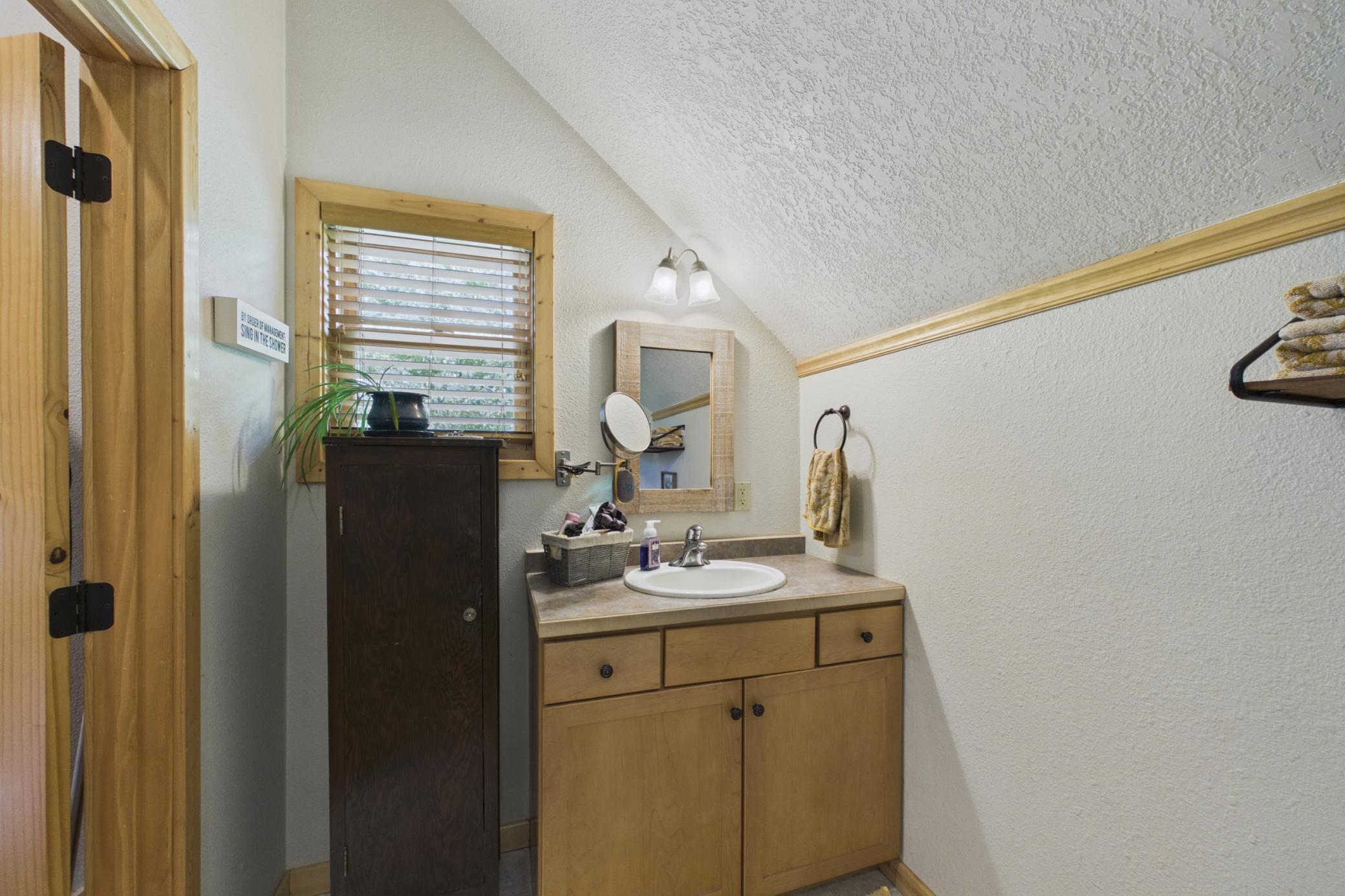 454 Wagon Wheel Drive Se 17 Property Photo 29
