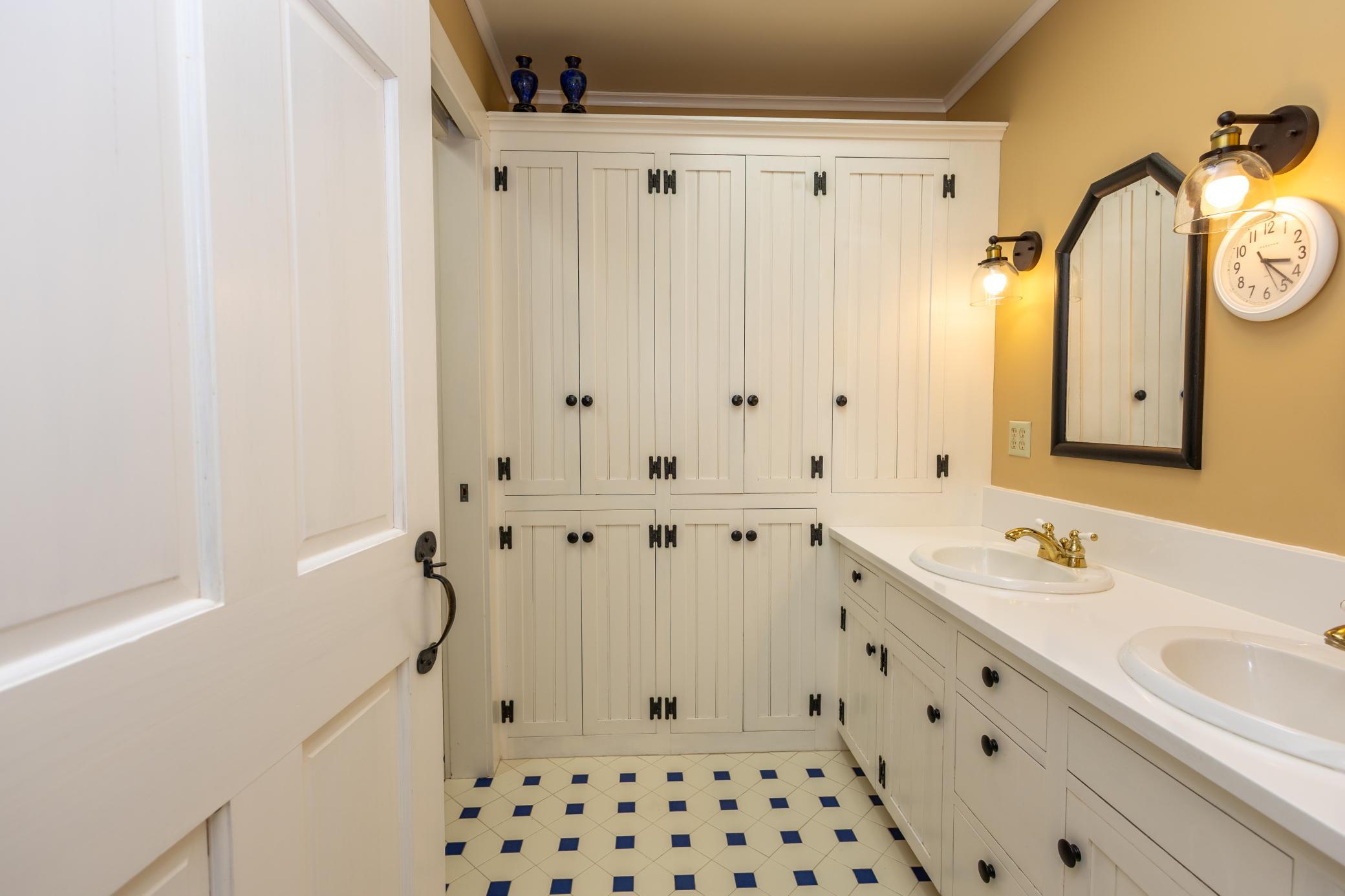70 Jonathon Drive Property Photo 47