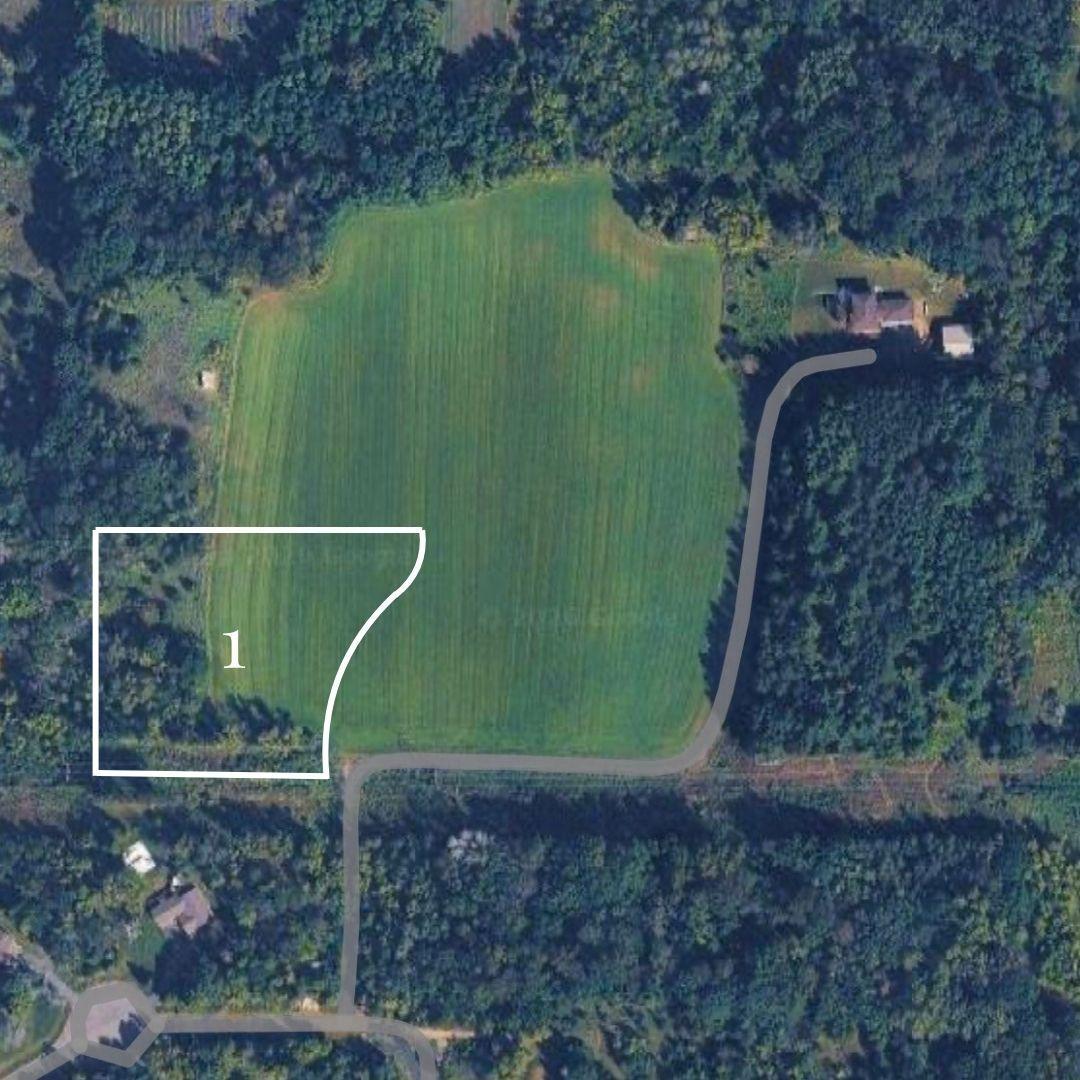 152 (lot 1) Glen Oaks Drive Property Photo 1