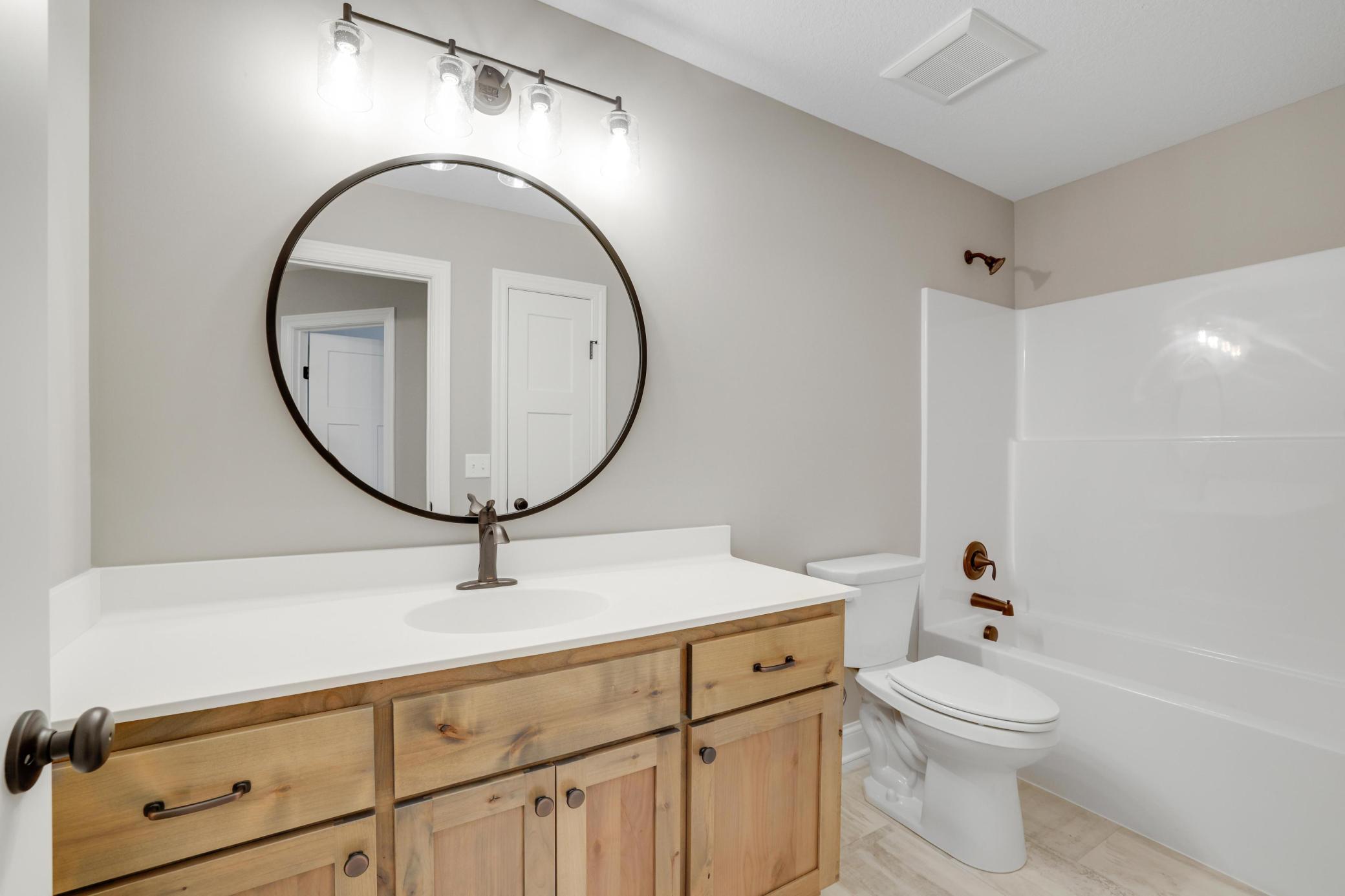 11046 194th Circle Nw Property Photo 16