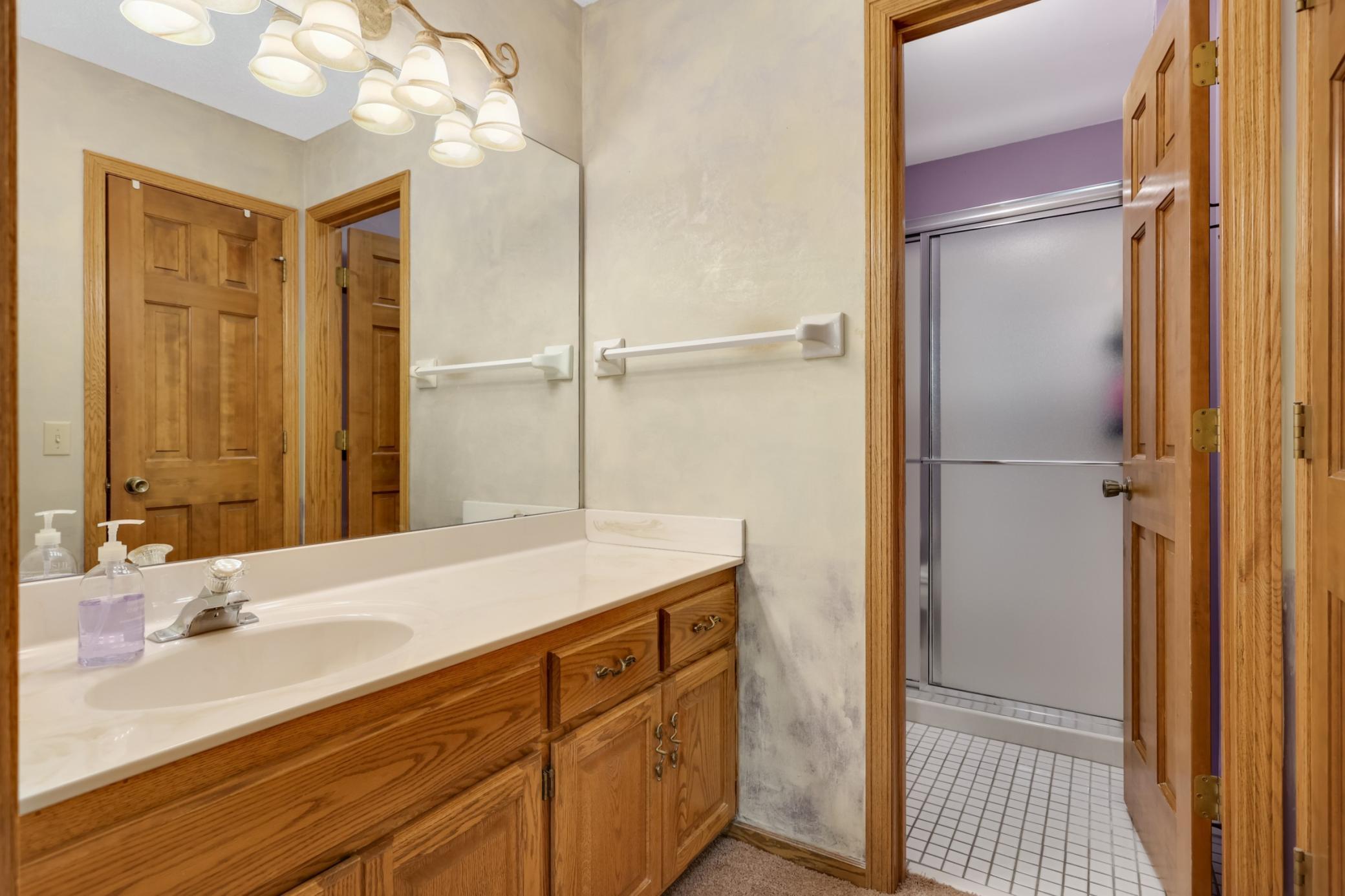 14589 Embassy Avenue Property Photo 17