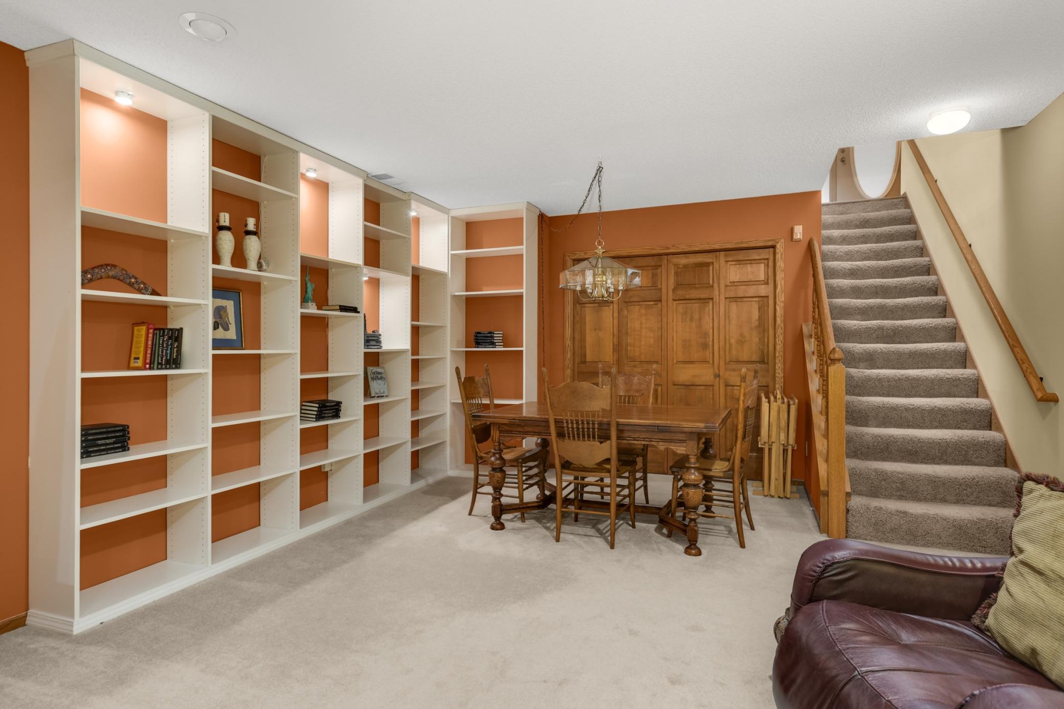 14589 Embassy Avenue Property Photo 22