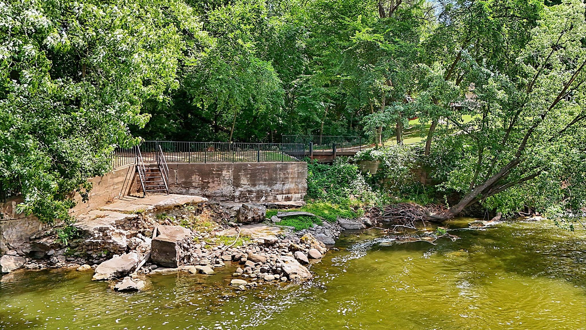 2177 Mill Pond Drive Property Photo 8
