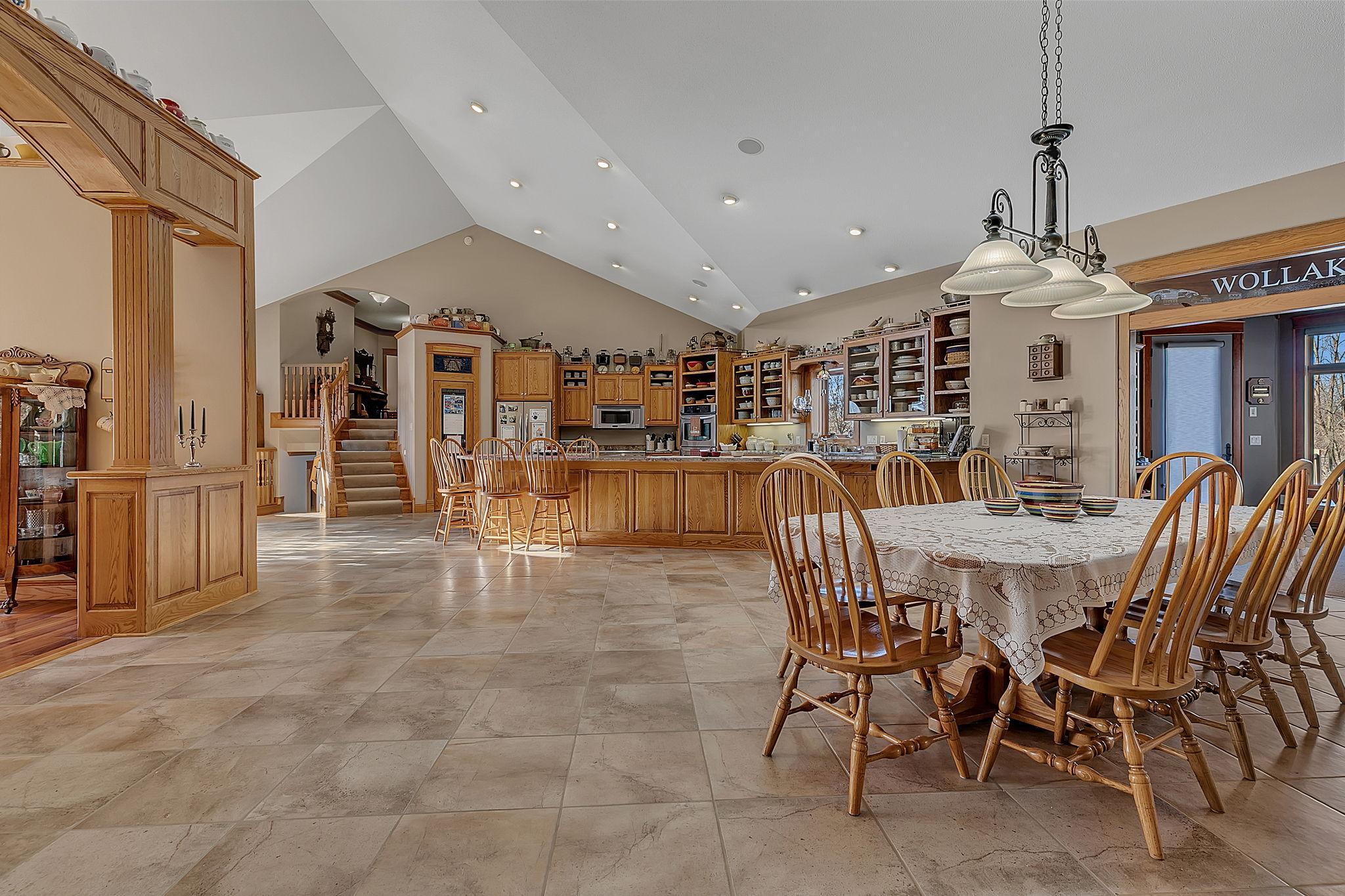 2177 Mill Pond Drive Property Photo 9