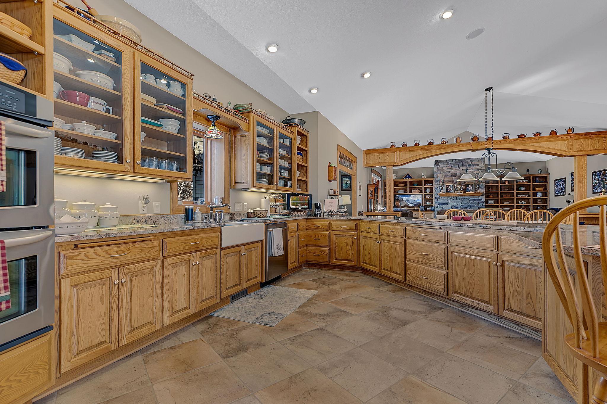 2177 Mill Pond Drive Property Photo 12