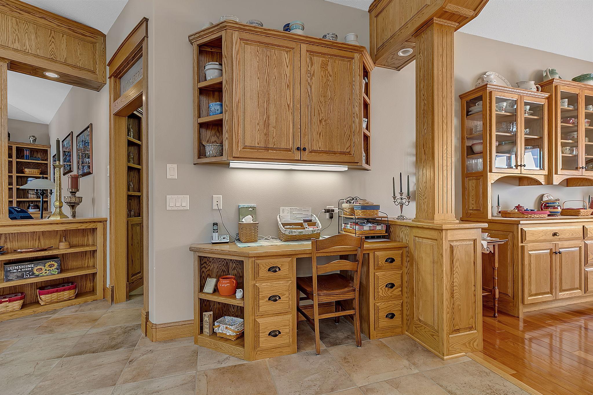 2177 Mill Pond Drive Property Photo 14