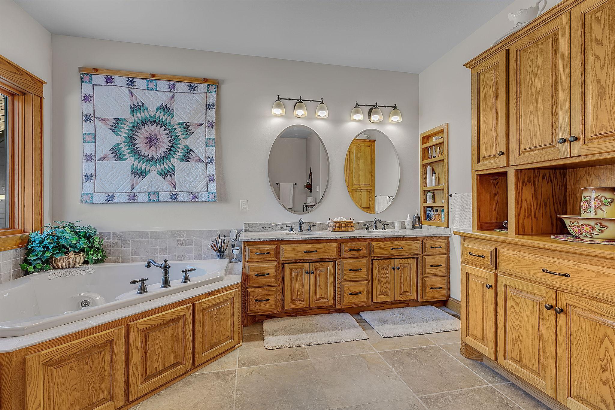 2177 Mill Pond Drive Property Photo 29